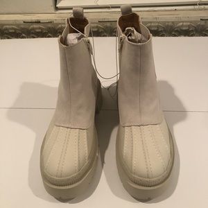 Womens Boot Size 7